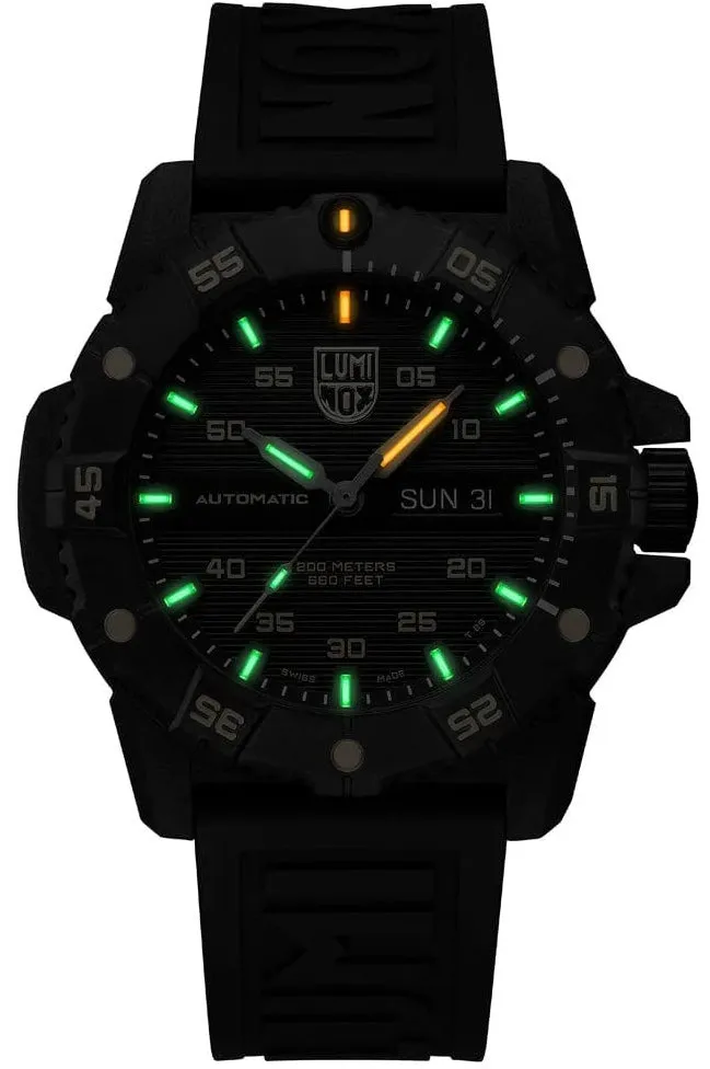 Luminox Master Carbon Seal 45mm 3860 Series Limited Edition Watch sold by Jura Watches product image thumbnail 2