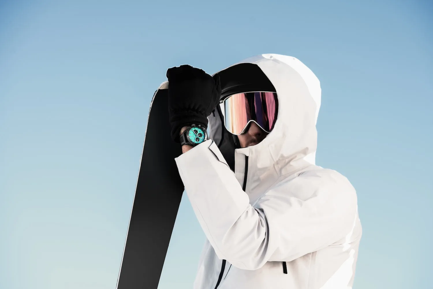 Norqain Adventure Sport Chrono Day Date 41mm Limited Edition Watch sold by Jura Watches product image thumbnail 4