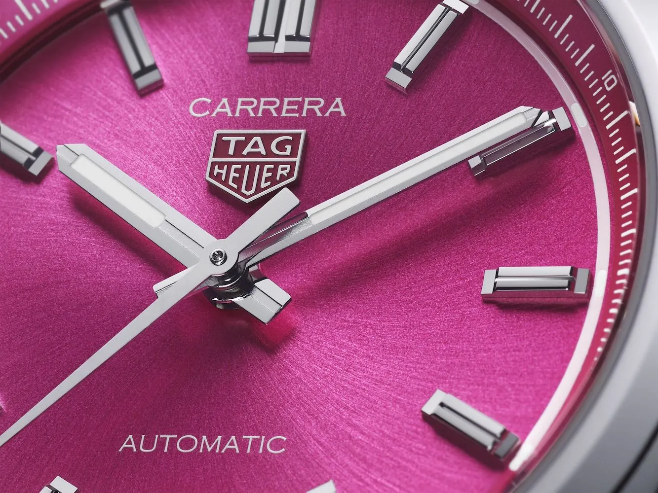 TAG Heuer Carrera Date Watch sold by Jura Watches product image thumbnail 4