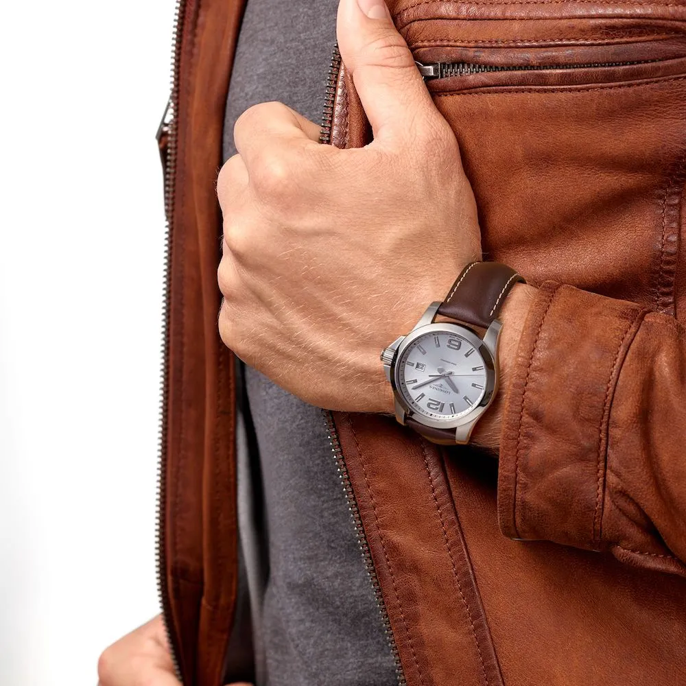 Longines Conquest Mens sold by Jura Watches product image thumbnail 4