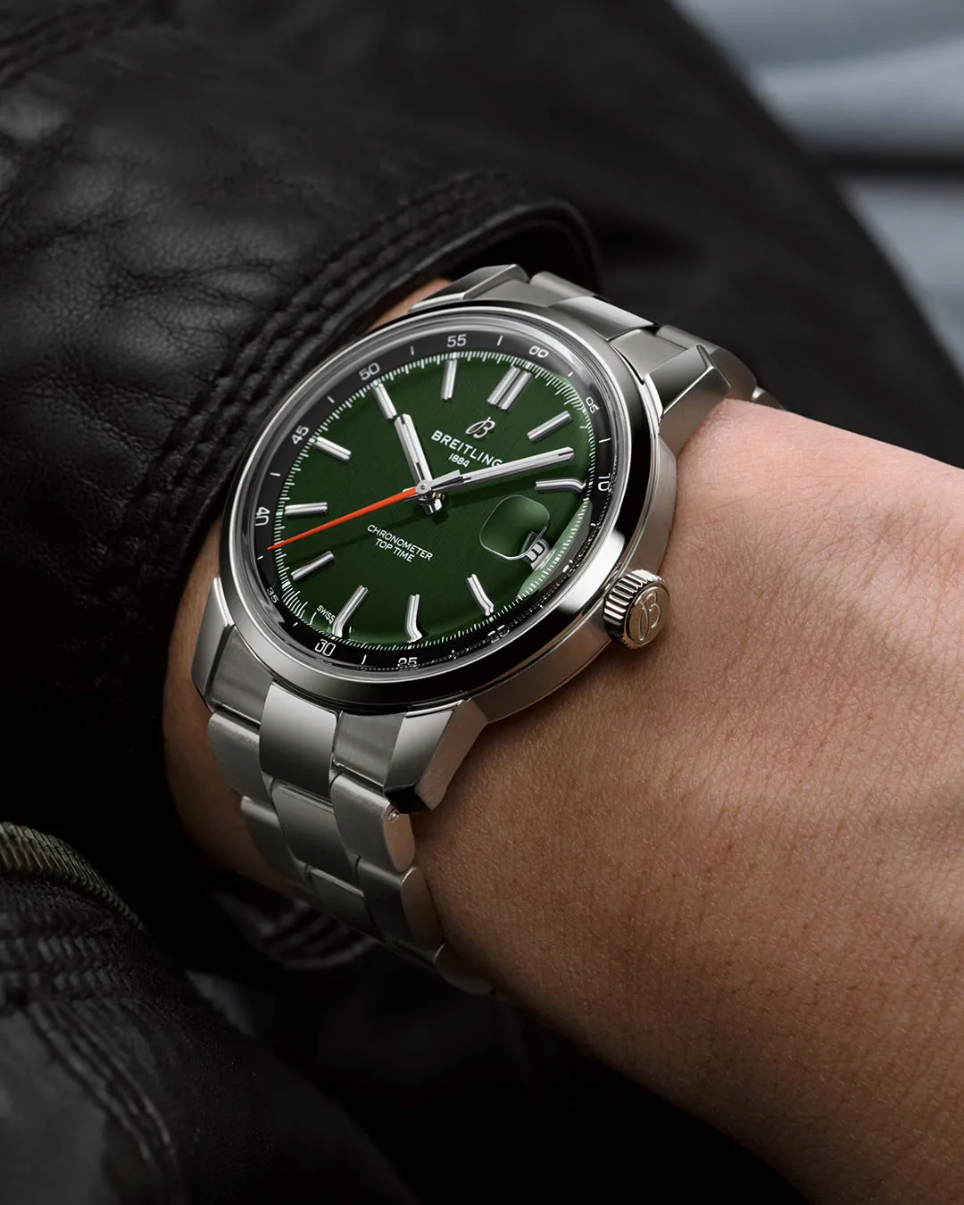 Breitling Top Time B31 Green Bracelet Watch sold by Jura Watches product image thumbnail 3