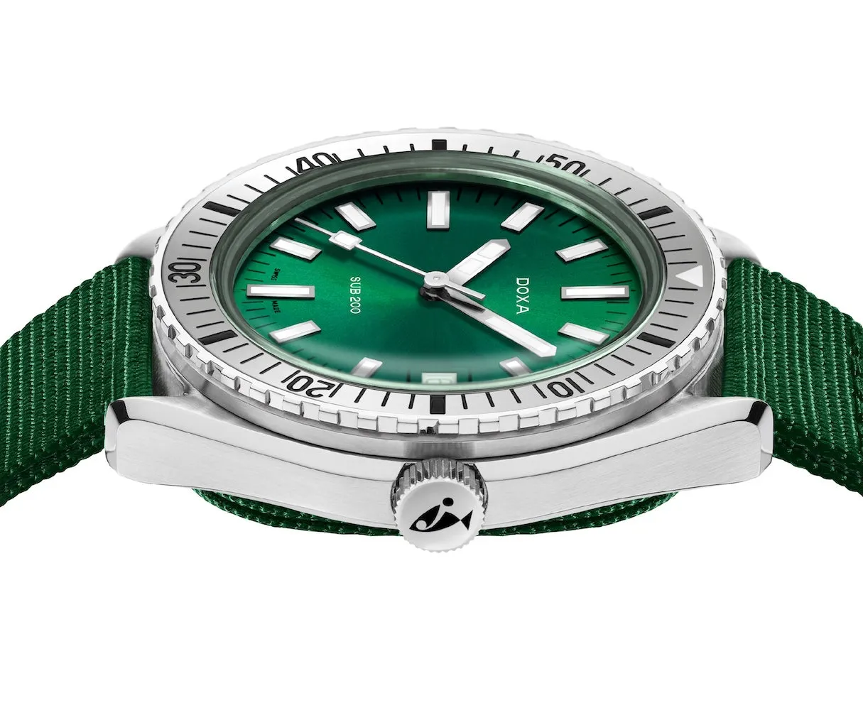 Doxa Sub 200 Sea Emerald Green Nato Watch sold by Jura Watches product image thumbnail 3