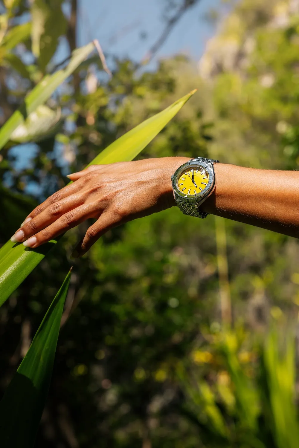 Doxa Sub 200 Divingstar Stainless Steel Bracelet Watch sold by Jura Watches product image thumbnail 4