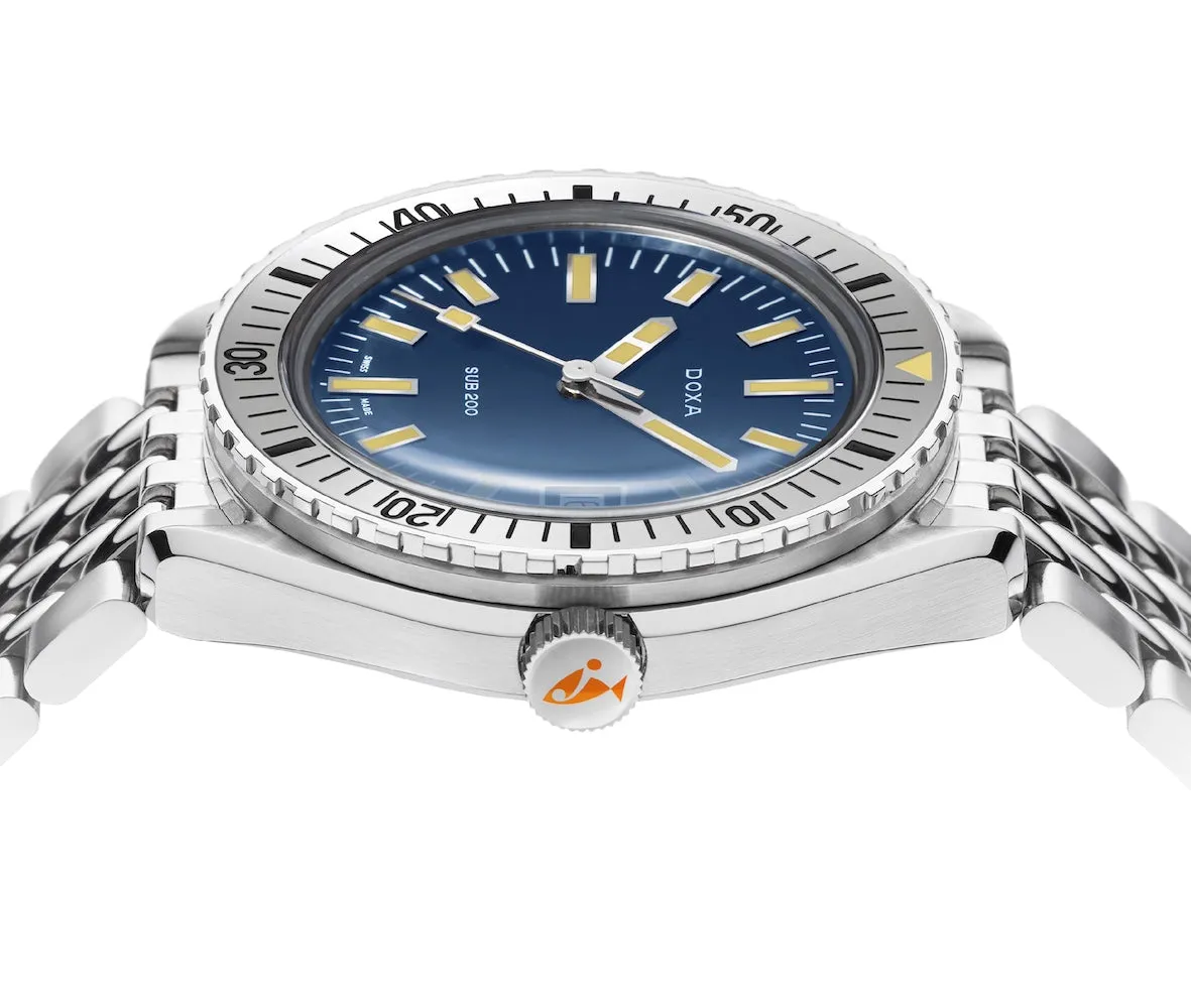 Doxa Sub 200 Caribbean Stainless Steel Bracelet Watch sold by Jura Watches product image thumbnail 3