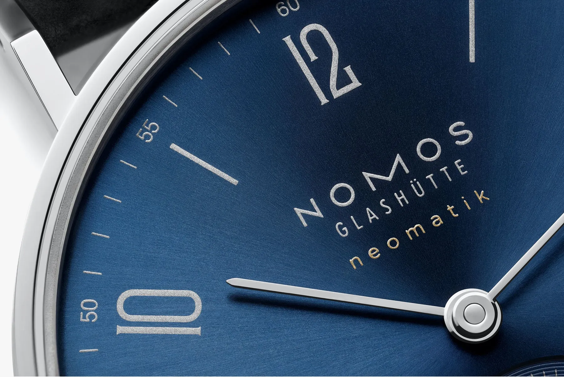 Nomos Glashutte Tangente Neomatik Blue Gold Sapphire Crystal Watch sold by Jura Watches product image thumbnail 5