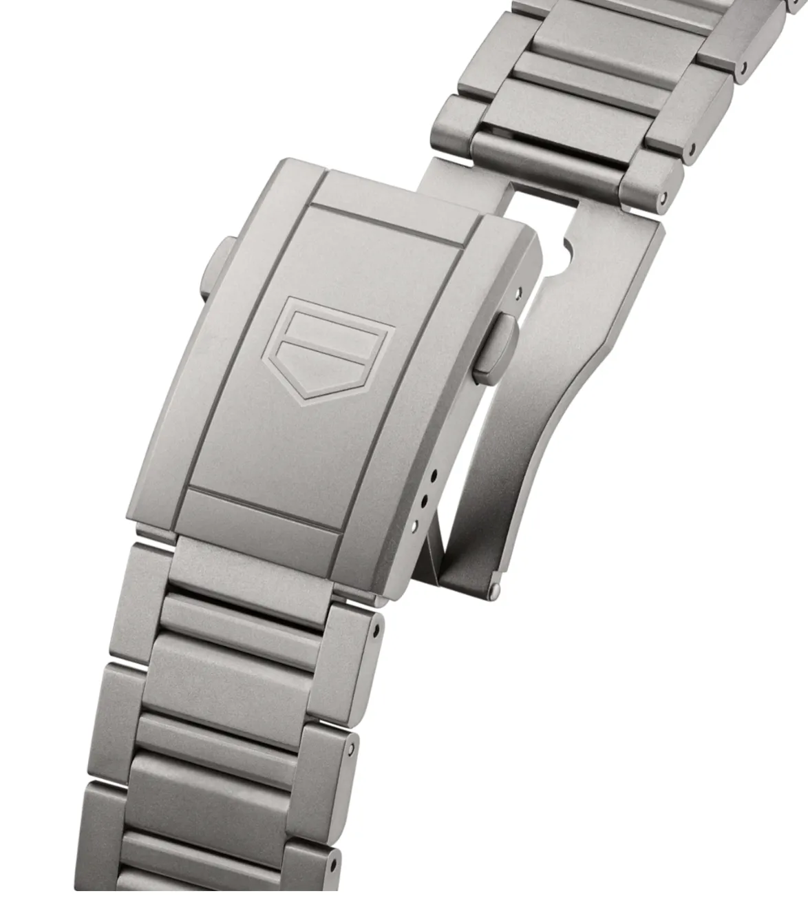 TAG Heuer Formula 1 Chronograph Watch sold by Jura Watches product image thumbnail 4