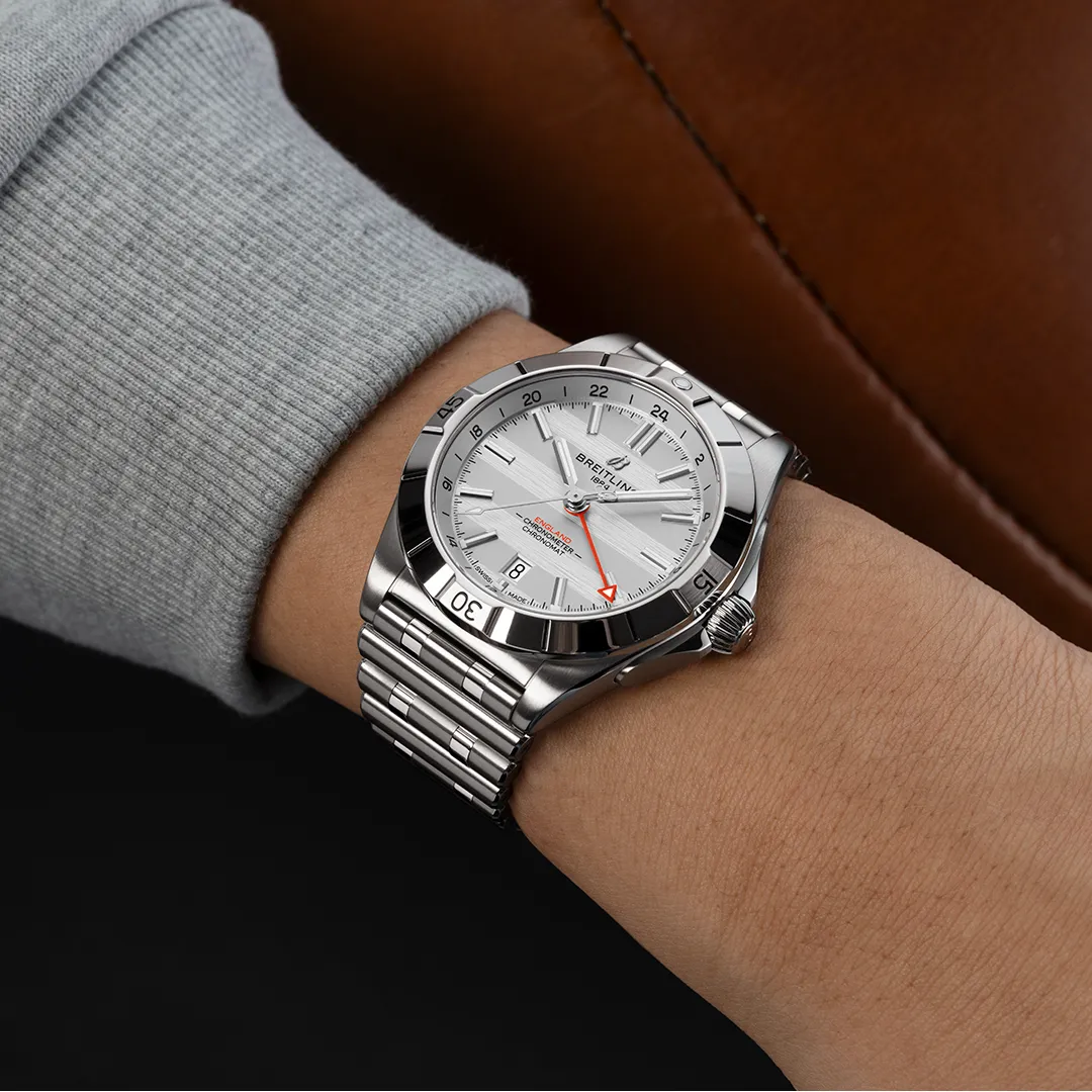 Breitling Pre-Owned Chronomat Six Nations GMT 40 England Watch sold by Jura Watches product image thumbnail 5