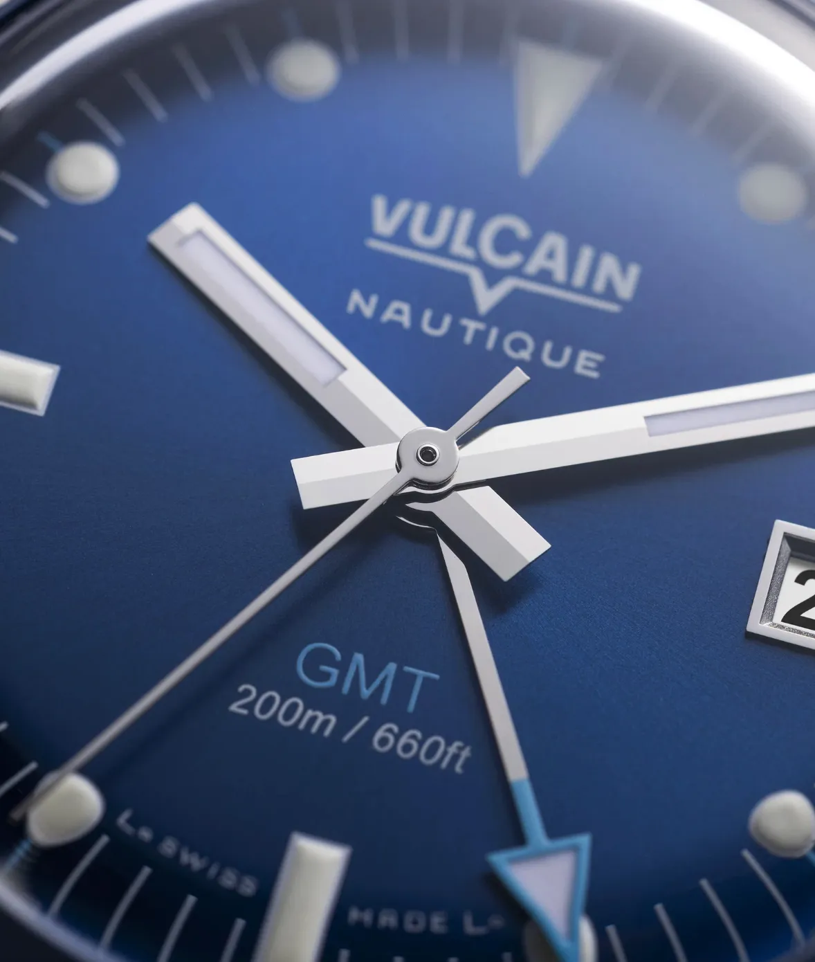Vulcain Skindiver GMT Azul Limited Edition Watch sold by Jura Watches product image thumbnail 3