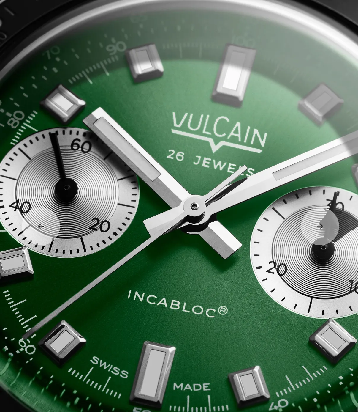 Vulcain Skindiver Chronograph Green Rubber Limited Edition Watch sold by Jura Watches product image thumbnail 3