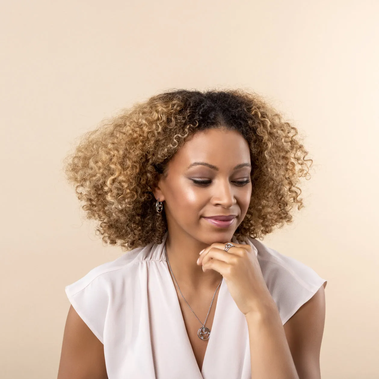 Clogau Awyr Y Nos Affinity Sterling Silver White Topaz Bracelet 16.5-17.5cm sold by Jura Watches product image thumbnail 4