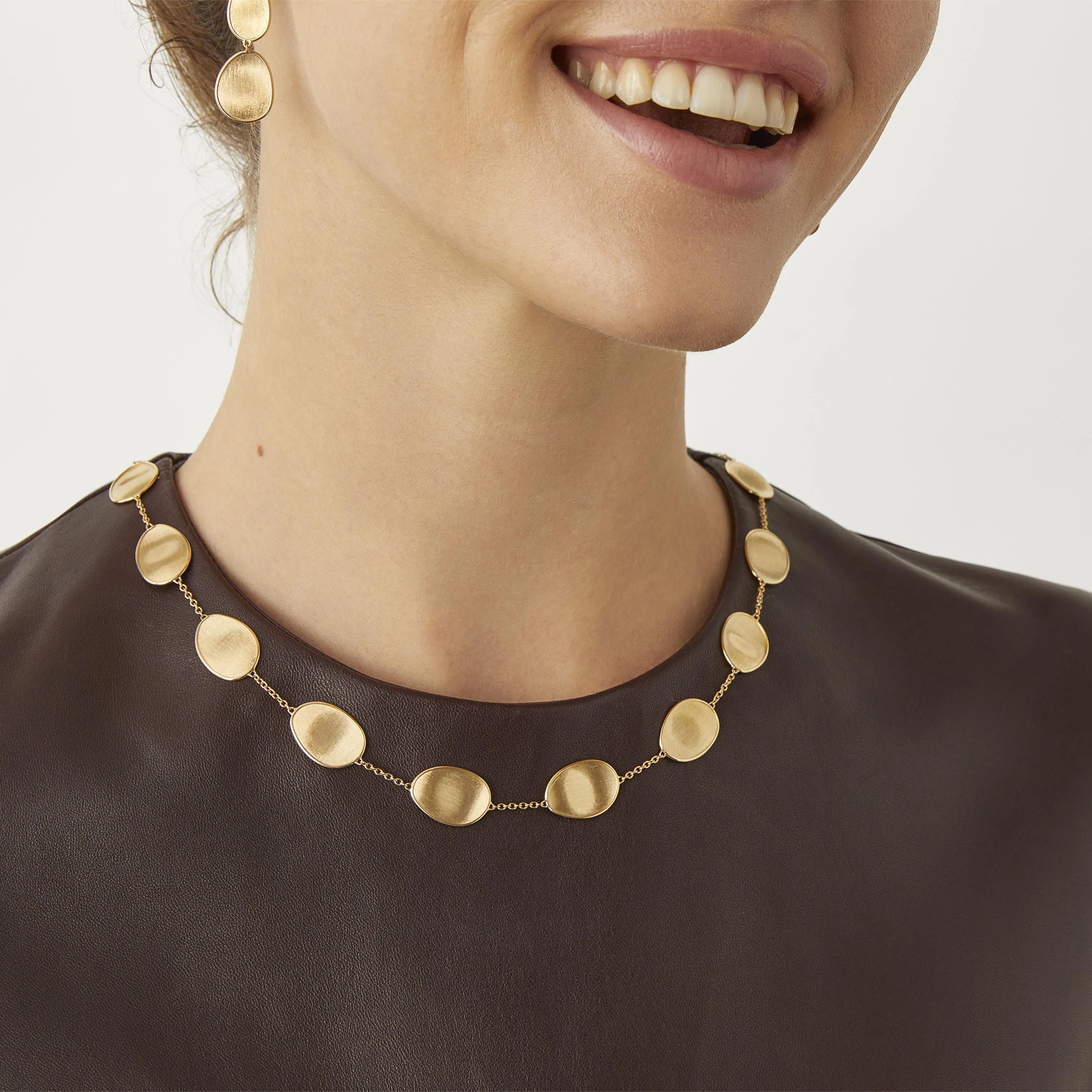 Marco Bicego Lunaria 18ct Yellow Gold Necklace sold by Jura Watches product image thumbnail 2