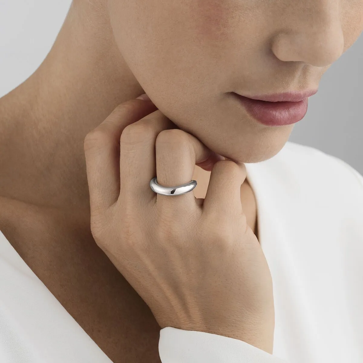 Georg Jensen Offspring Matte Sterling Silver Ring sold by Jura Watches product image thumbnail 2