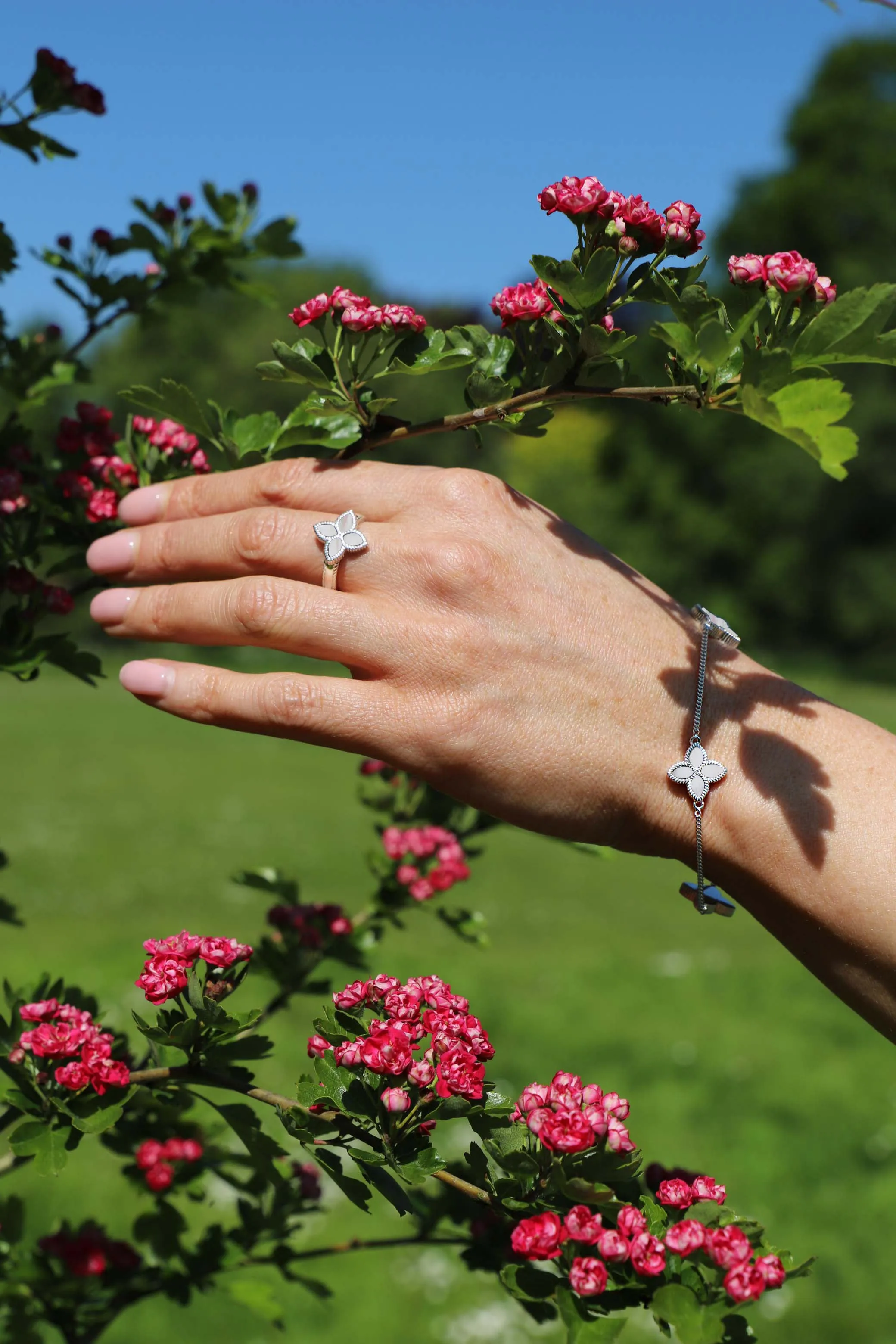 9ct White Gold White Mother of Pearl Eden Marquise Flower Bracelet sold by Jura Watches product image thumbnail 3