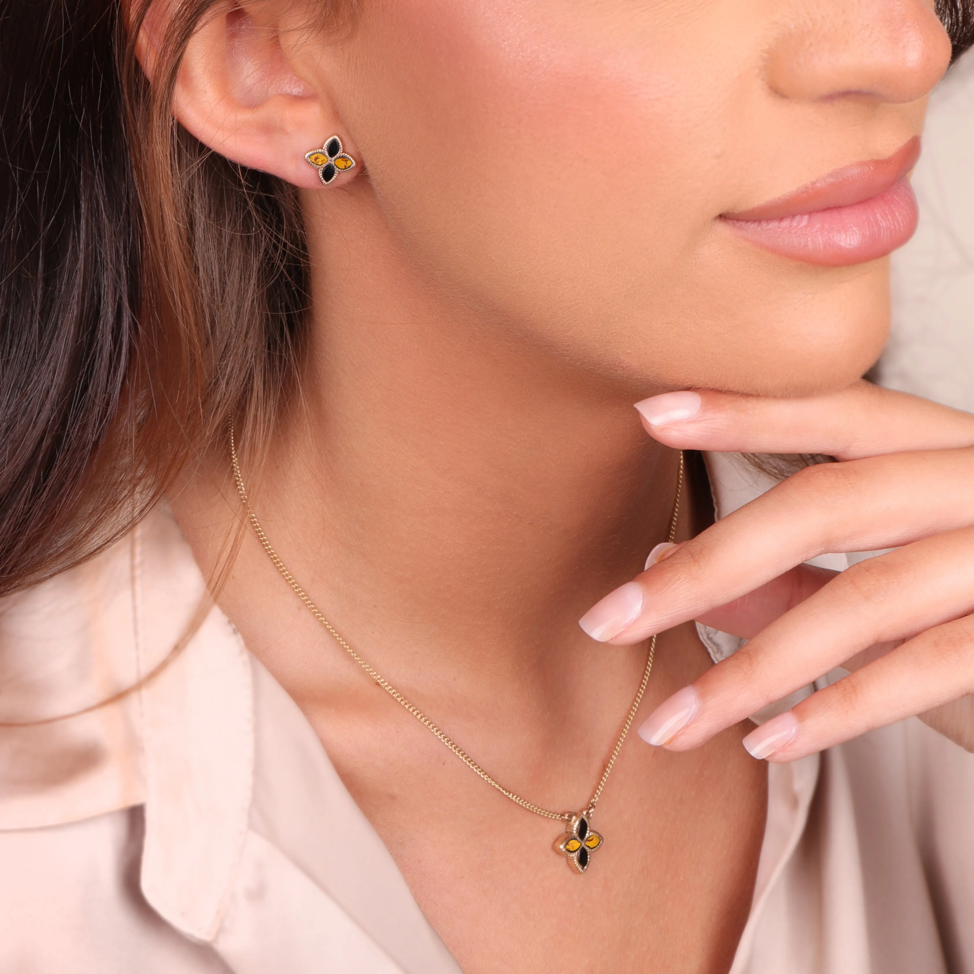 18ct Yellow Gold Whitby Jet And Amber Eden Marquise Flower Stud Earrings sold by Jura Watches product image thumbnail 4