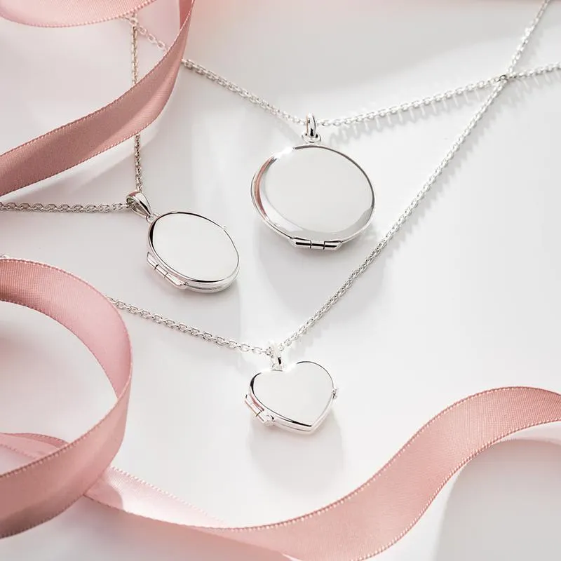 Sterling Silver Oval Keepsake Locket sold by Jura Watches product image thumbnail 3