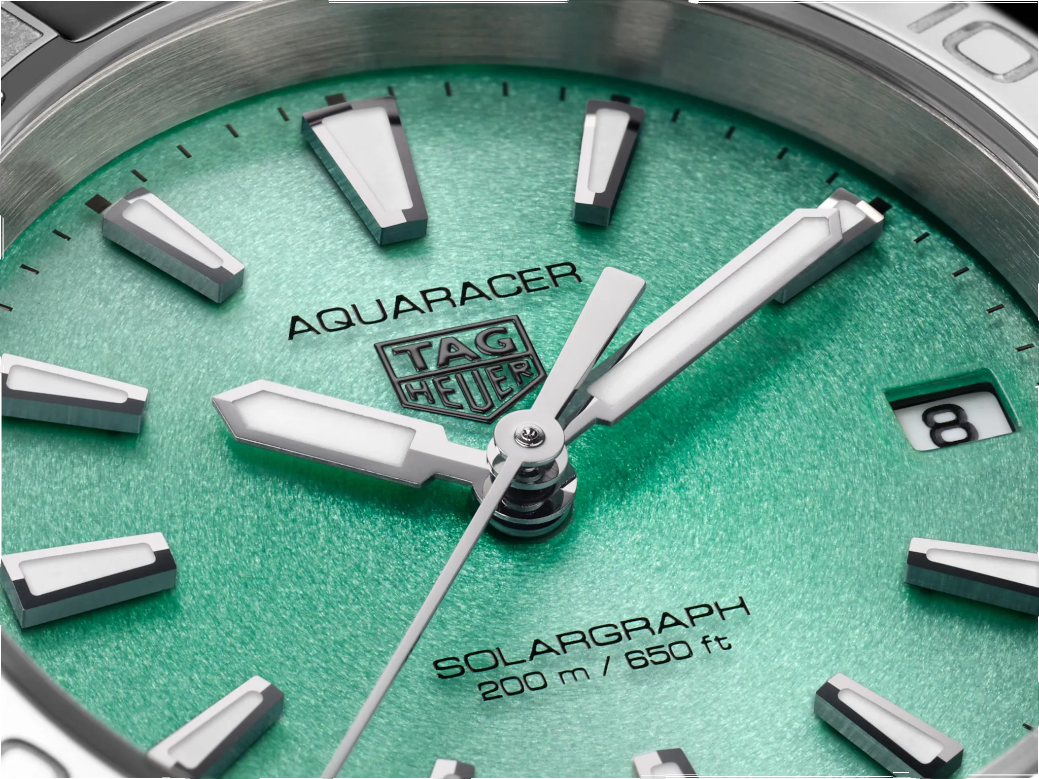 TAG Heuer Ex-Display Aquaracer Professional 200 Solargraph 34 Watch sold by Jura Watches product image thumbnail 5