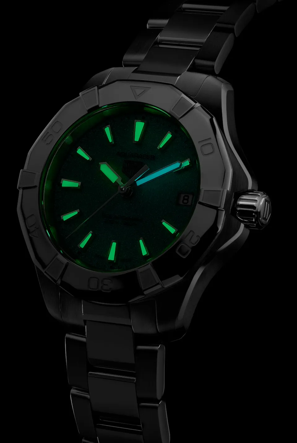 TAG Heuer Ex-Display Aquaracer Professional 200 Solargraph 34 Watch sold by Jura Watches product image thumbnail 3