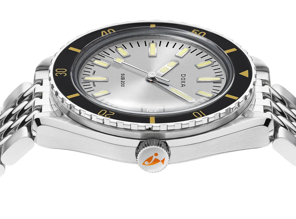 Doxa Sub 200 Searambler Bracelet Watch sold by Jura Watches product image thumbnail 2