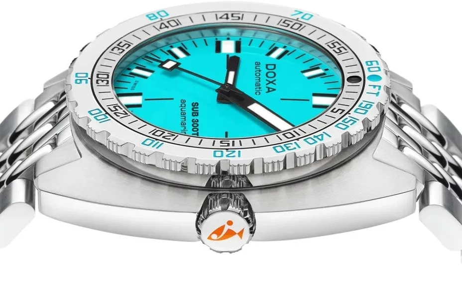 Doxa Sub 300T Aquamarine Bracelet Watch sold by Jura Watches product image thumbnail 3