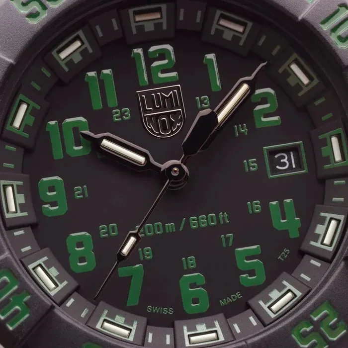 Luminox Navy Seal 3550 Series sold by Jura Watches product image thumbnail 4