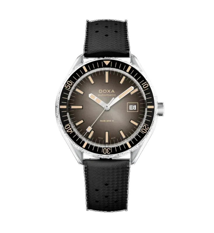 Doxa Sub 200 II Sharkhunter Vintage Black Bezel Rubber Strap Watch made by Jura Watches