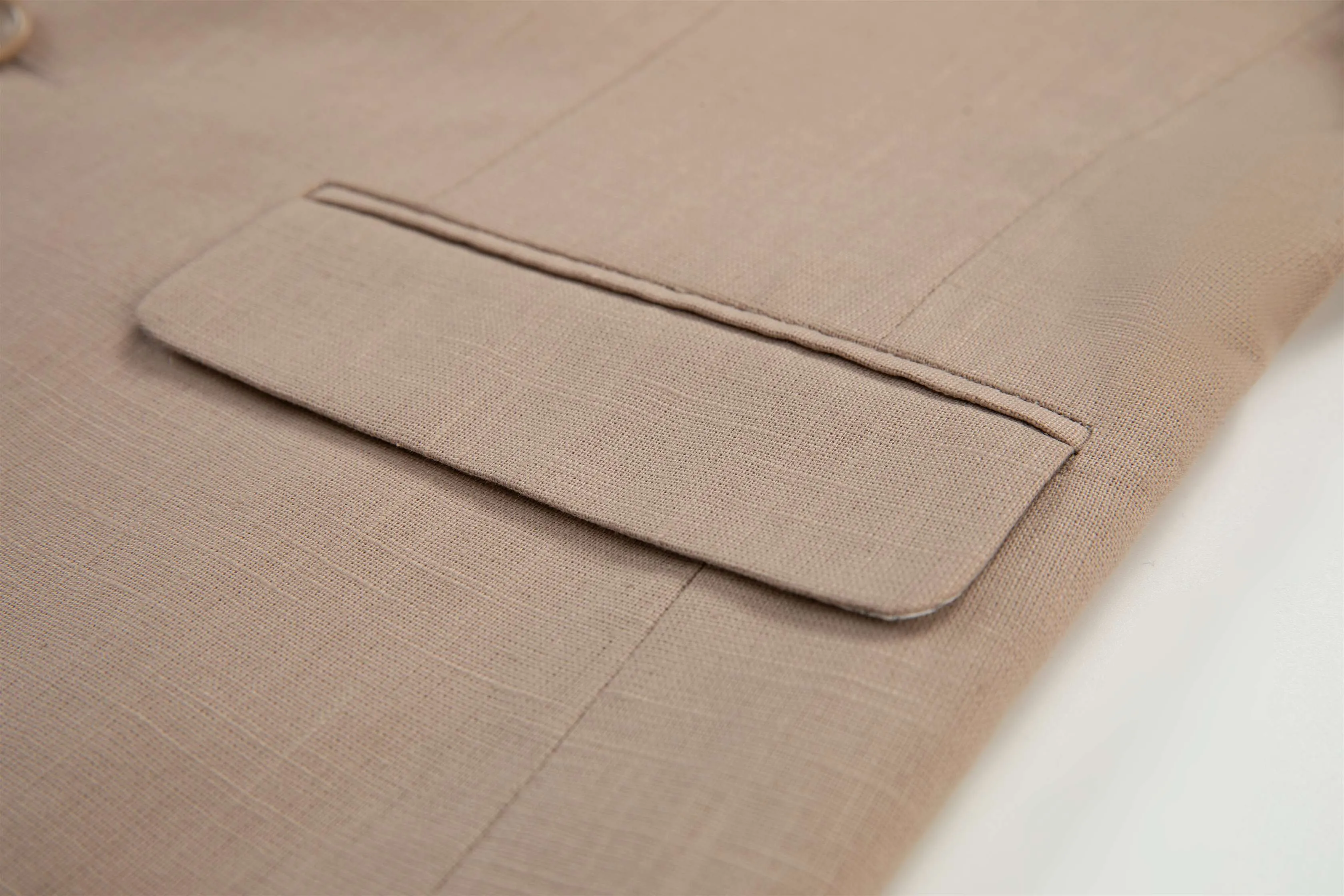 Formal 3 Pieces Mens Suit Flat Linen Notch Lapel Suit(Blazer+Vest+Pants) sold by Mens Event Wear product image thumbnail 5