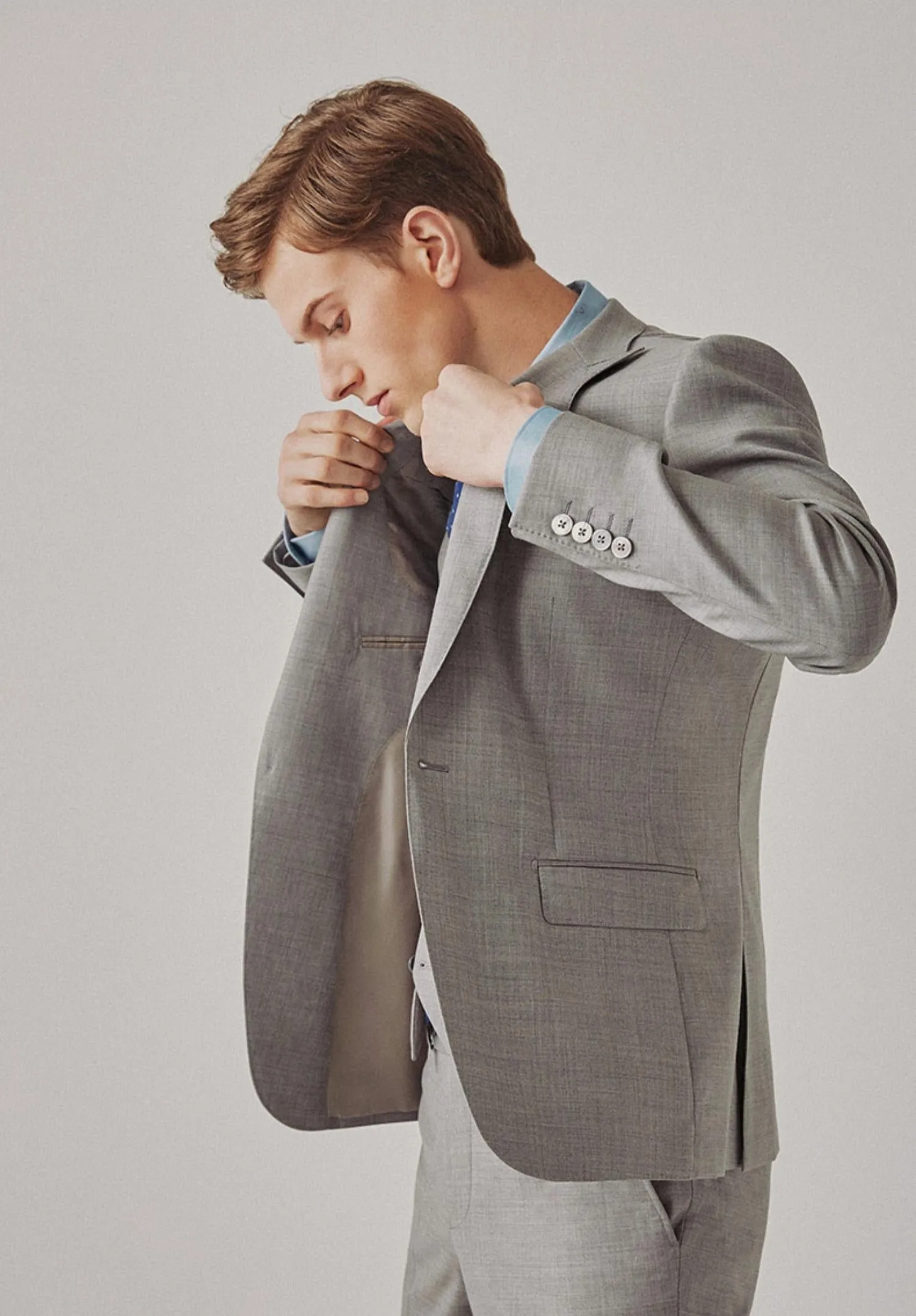 Fashion 3 Pieces Mens Suit Flat Peak Lapel Tuxedos (Blazer+vest+Pants) sold by Mens Event Wear product image thumbnail 4