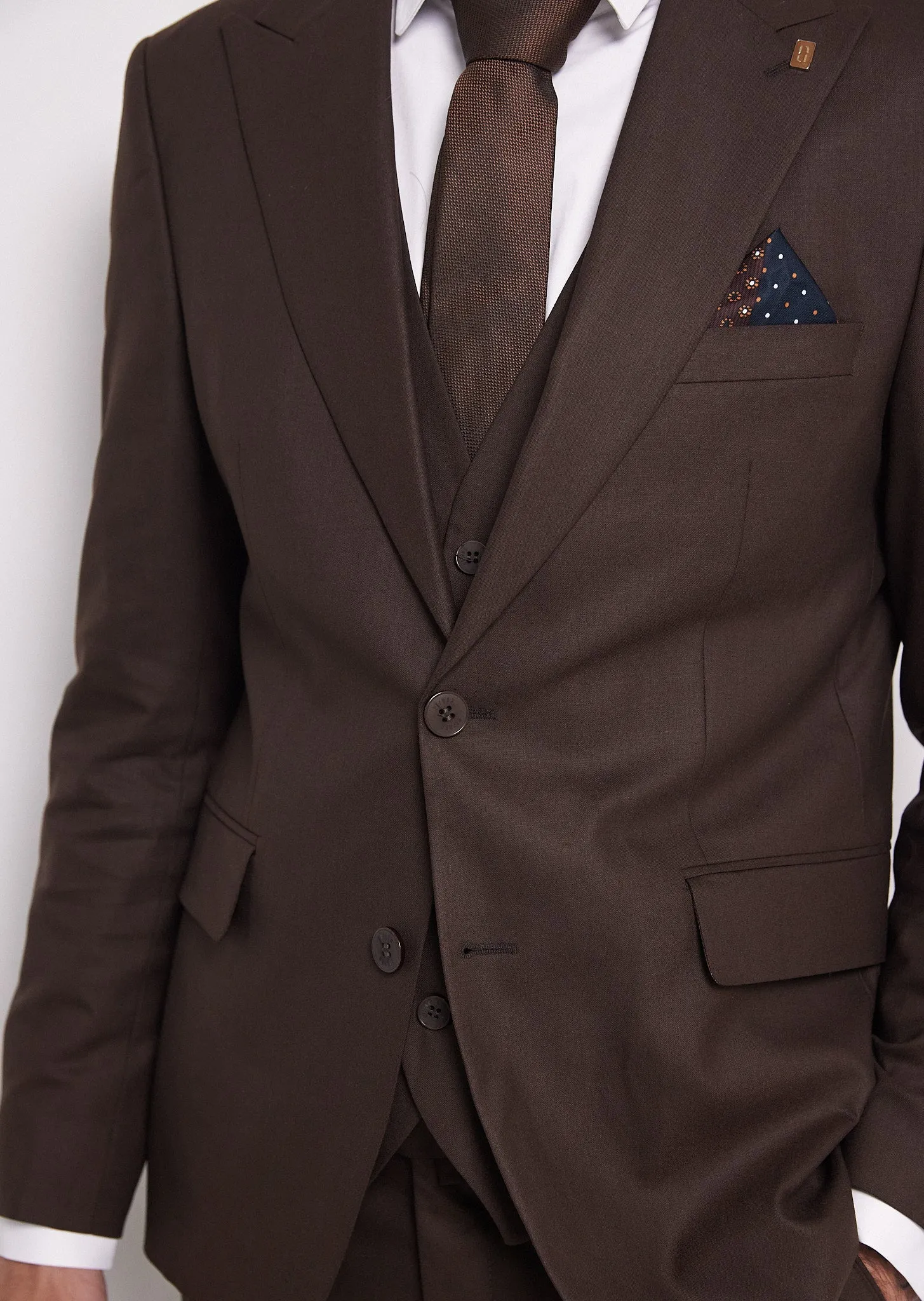 Fashion Men's 3 Pieces Flat Peak Lapel Tuxedos For Party (Blazer+vest+Pants) sold by Mens Event Wear product image thumbnail 3