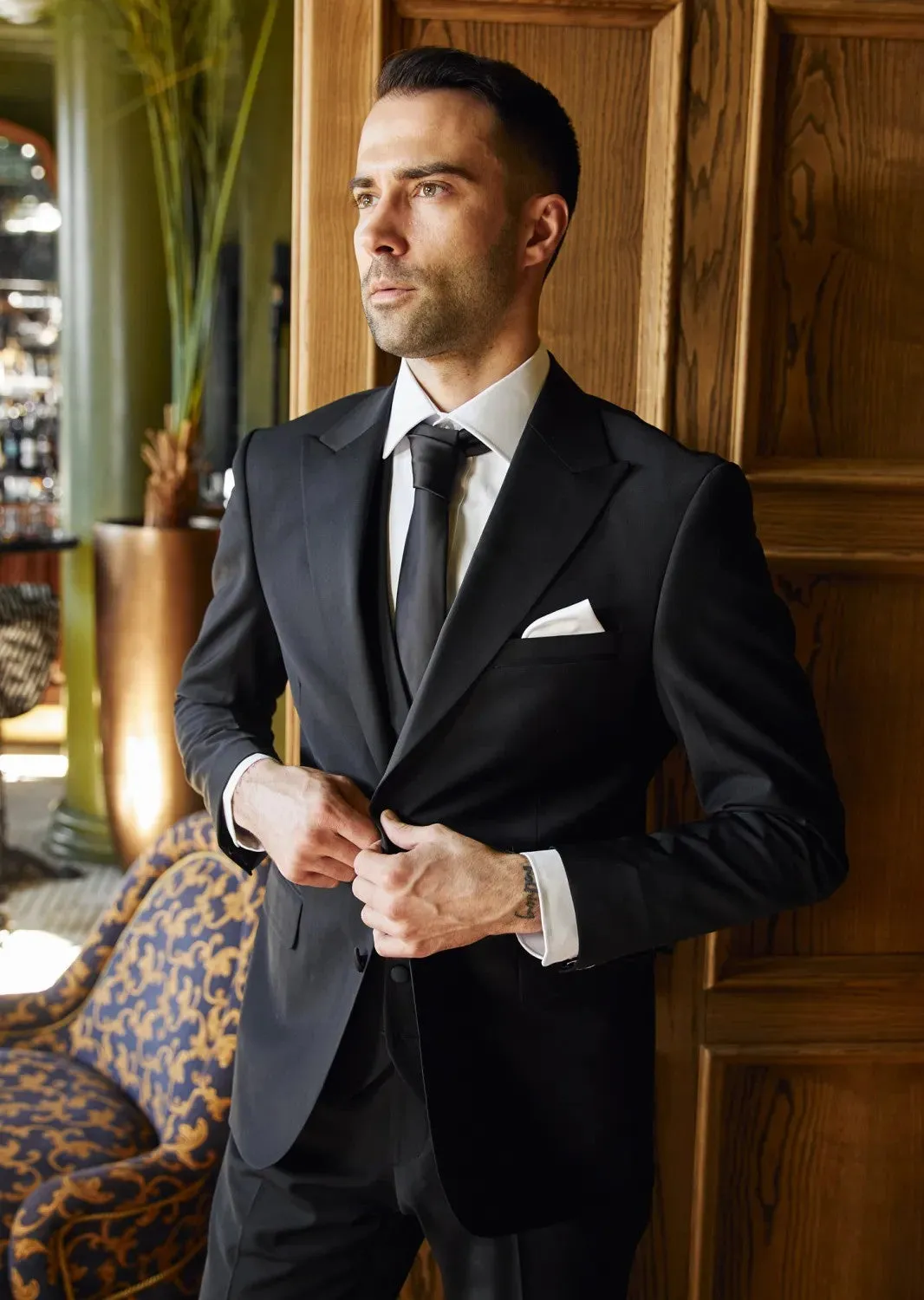 Fashion Men's 3 Pieces Flat Peak Lapel Tuxedos For Party (Blazer+vest+Pants) sold by Mens Event Wear product image thumbnail 5