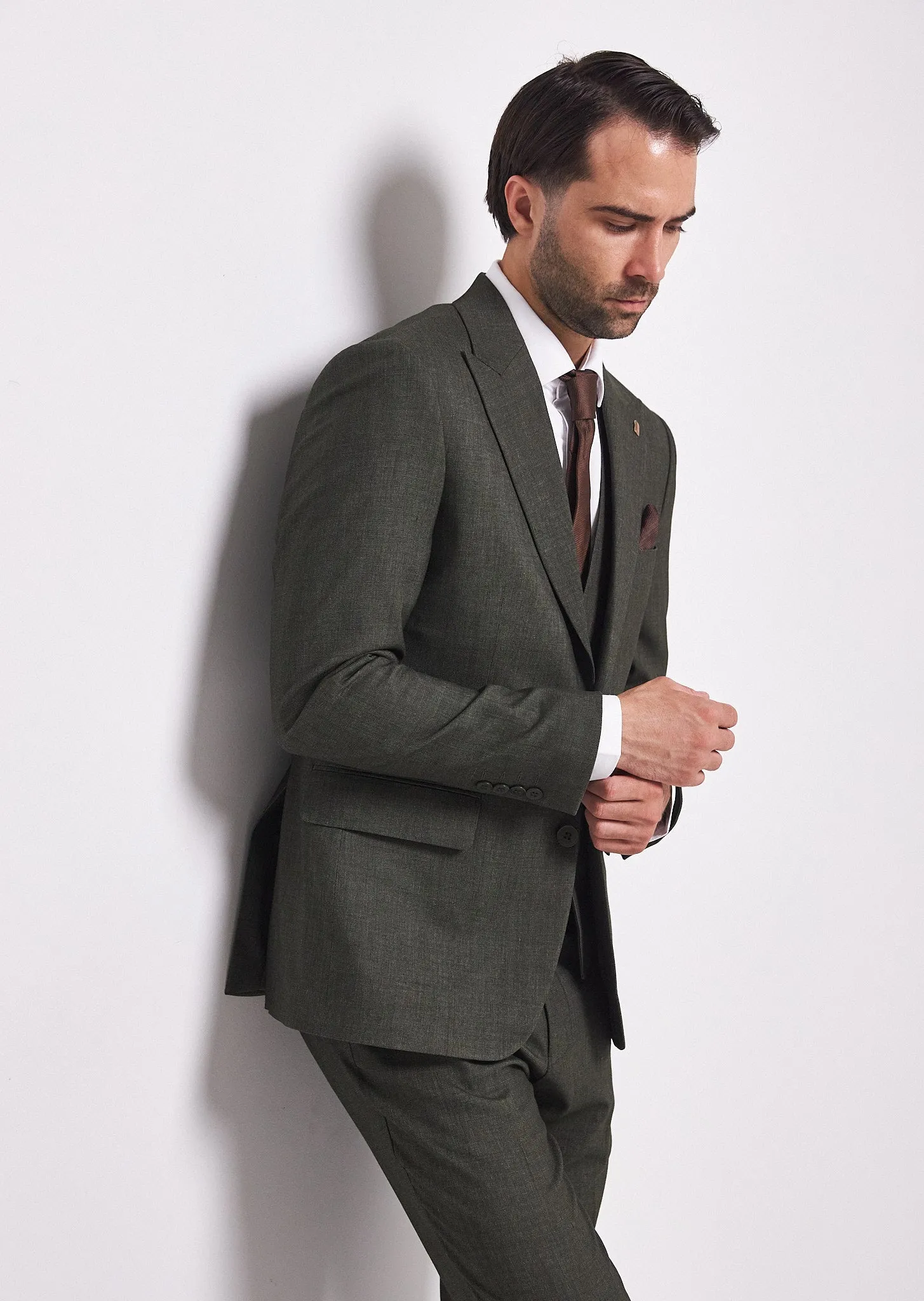 Fashion Men's 3 Pieces Flat Peak Lapel Tuxedos For Party (Blazer+vest+Pants) sold by Mens Event Wear product image thumbnail 4