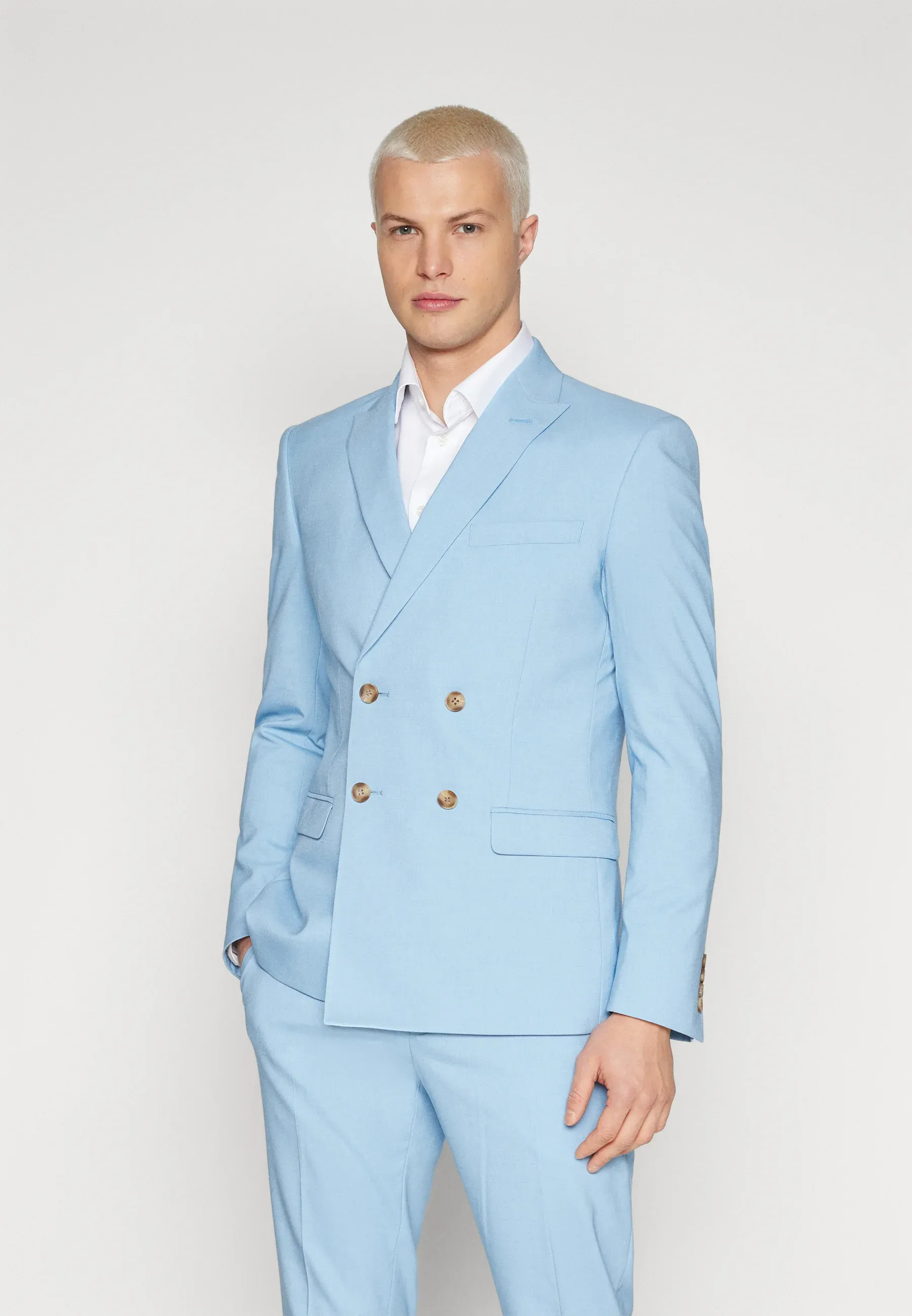 Menseventwear Formal 2 Pieces Mens Suit Flat Peak Lapel Suits For Wedding (Blazer+Pants) sold by Mens Event Wear
