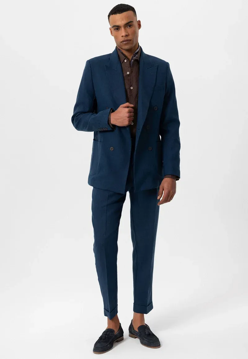 Formal 2 Pieces Mens Suit Flat Peak Lapel Tuxedos For Wedding (Blazer+Pants) sold by Mens Event Wear product image thumbnail 2