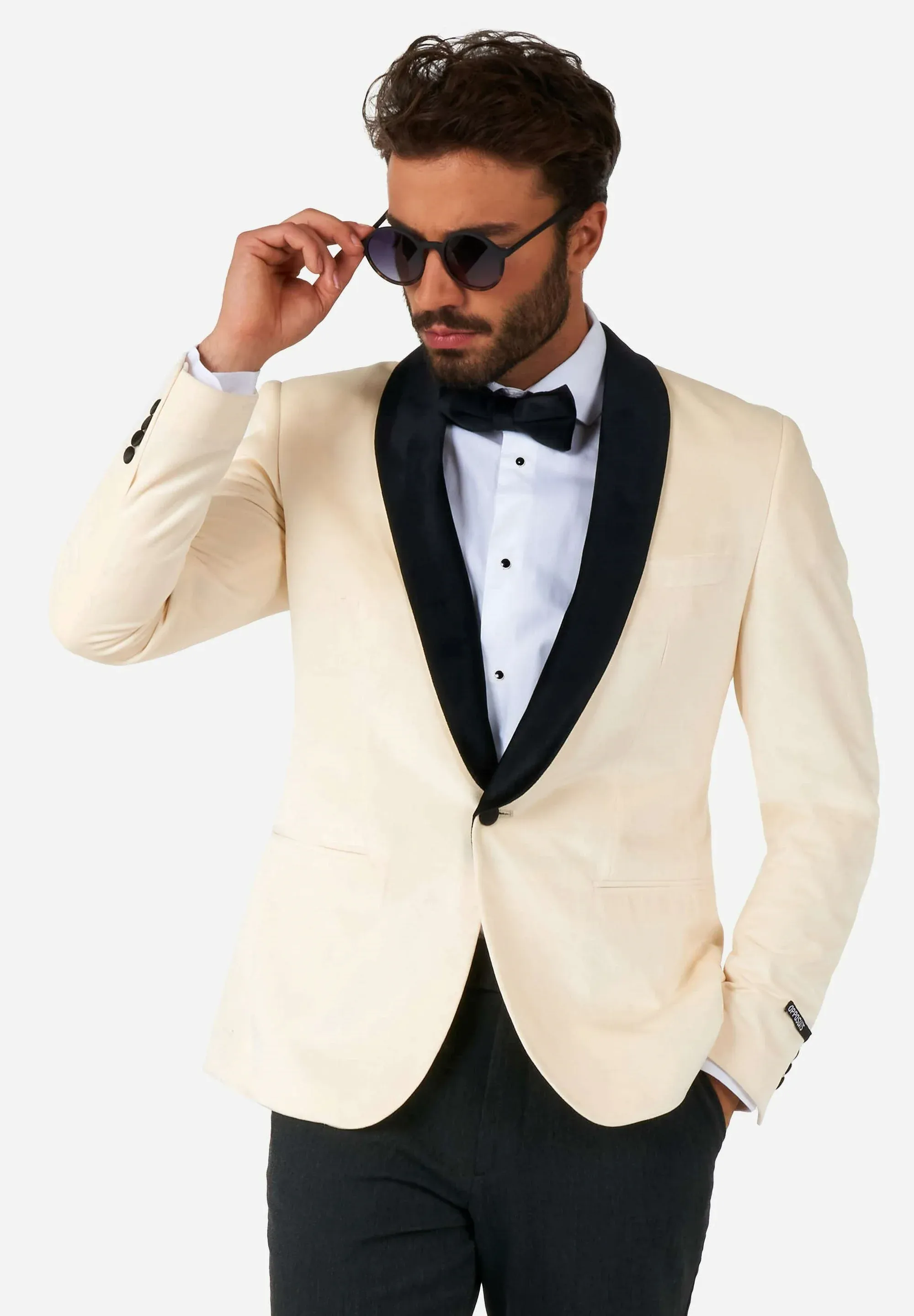 Fashionable Men's 2-piece Suit Velvet Shawl Collar Wedding Suit (Blazer+Pants) sold by Mens Event Wear