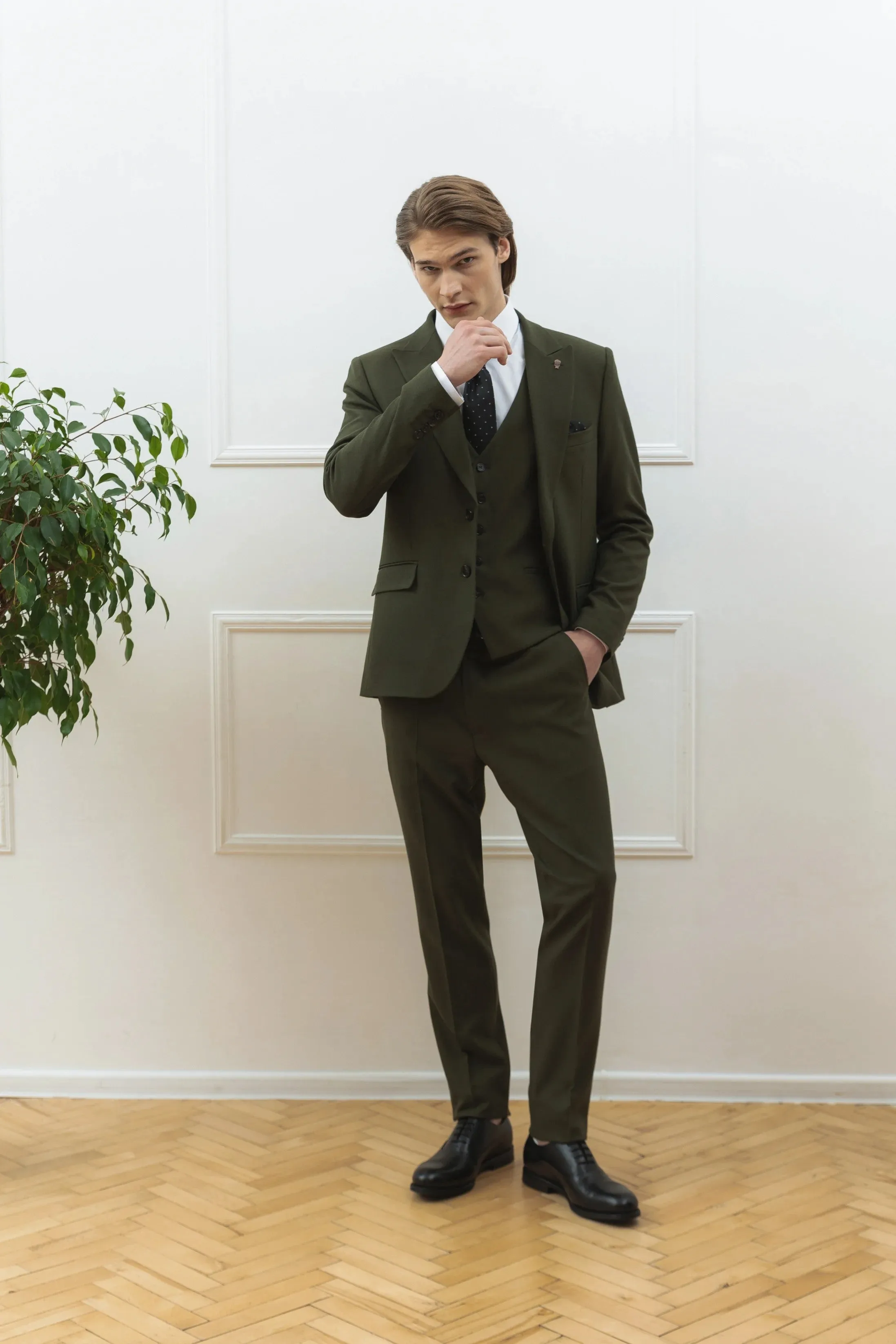 Fashion Men's 3 Pieces Flat Peak Lapel Tuxedos For Party (Blazer+vest+Pants) sold by Mens Event Wear product image thumbnail 3