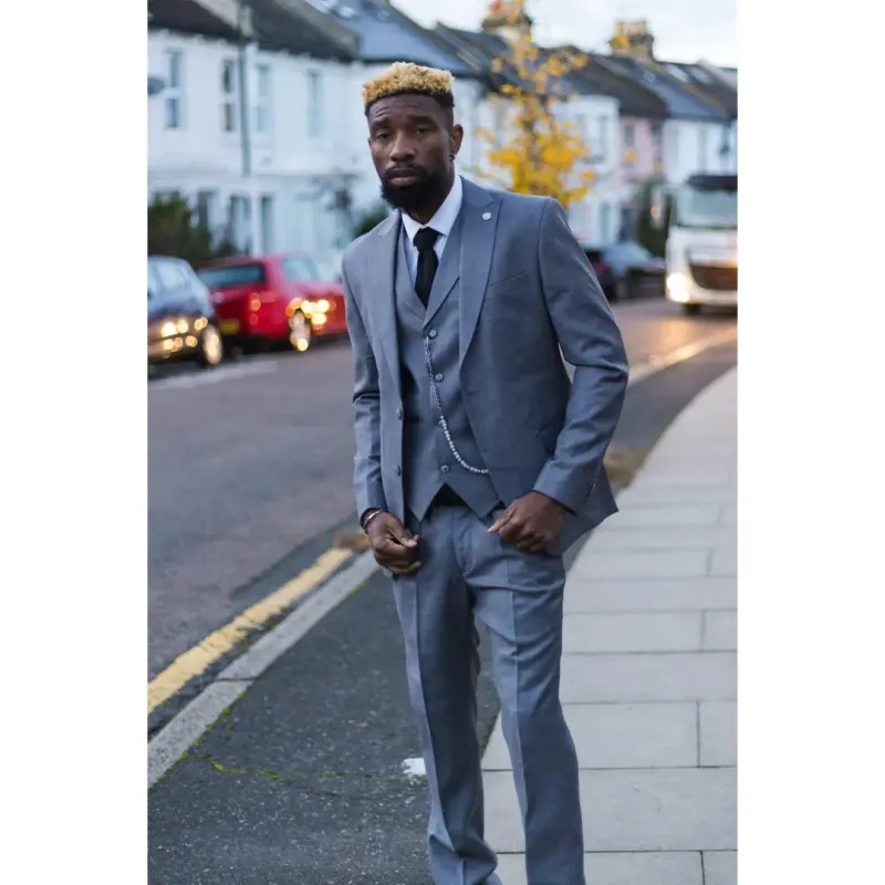 Fashion Men's 3 Pieces Flat Peak Lapel Tuxedos For Party (Blazer+vest+Pants) sold by Mens Event Wear