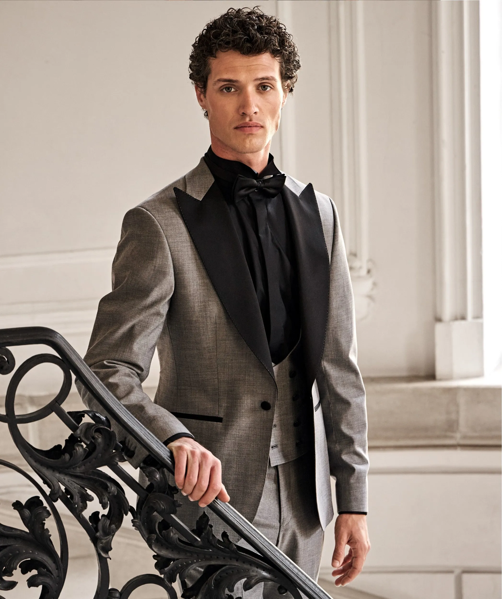 Formal Men's Suits Slim Fit 3 Pieces Peak Lapel Tuxedos For Prom(Blazer+Vest+ Pant) sold by Mens Event Wear product image thumbnail 2