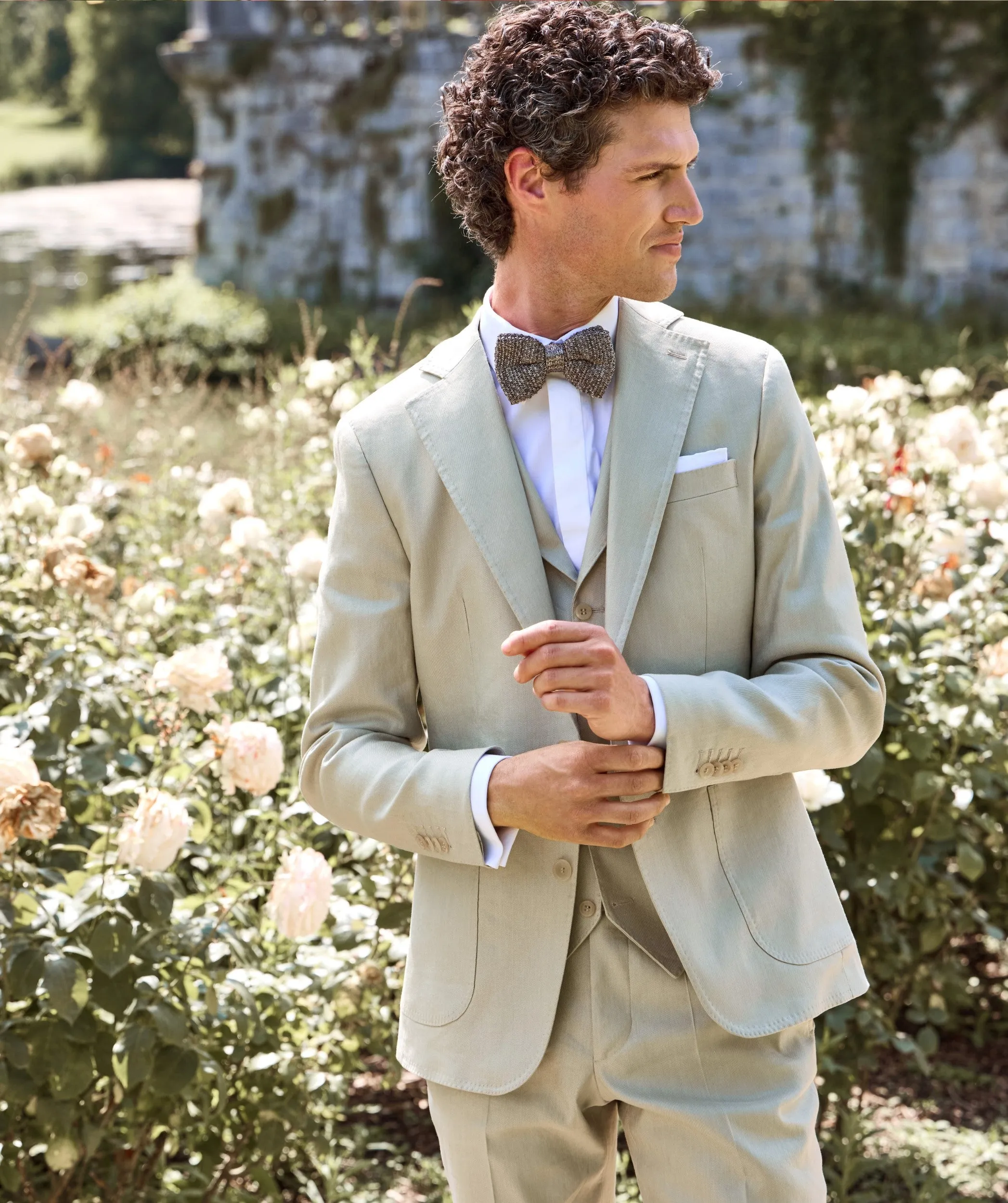 Formal 3 Pieces Mens Suit Flat Linen Notch Lapel Suit(Blazer+Vest+Pants) sold by Mens Event Wear