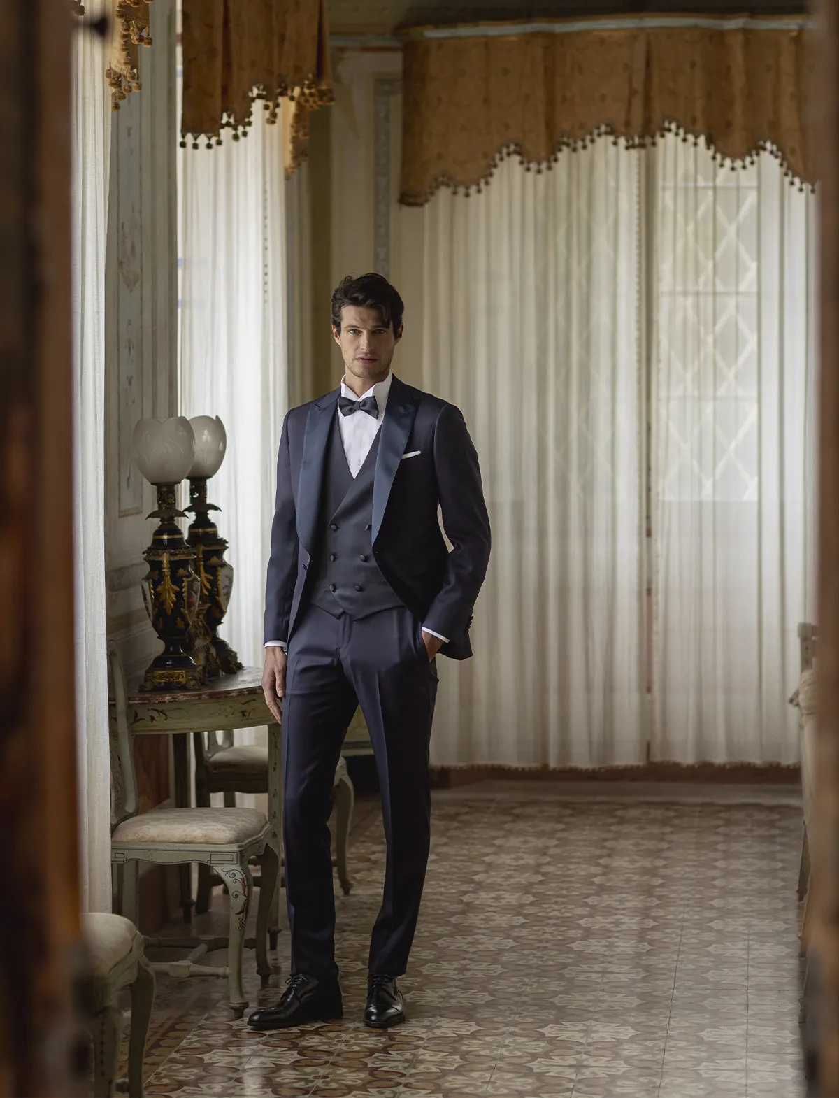 Formal Men's Suits Slim Fit 3 Pieces Peak Lapel Tuxedos (Blazer+Vest+ Pant) sold by Mens Event Wear product image thumbnail 2