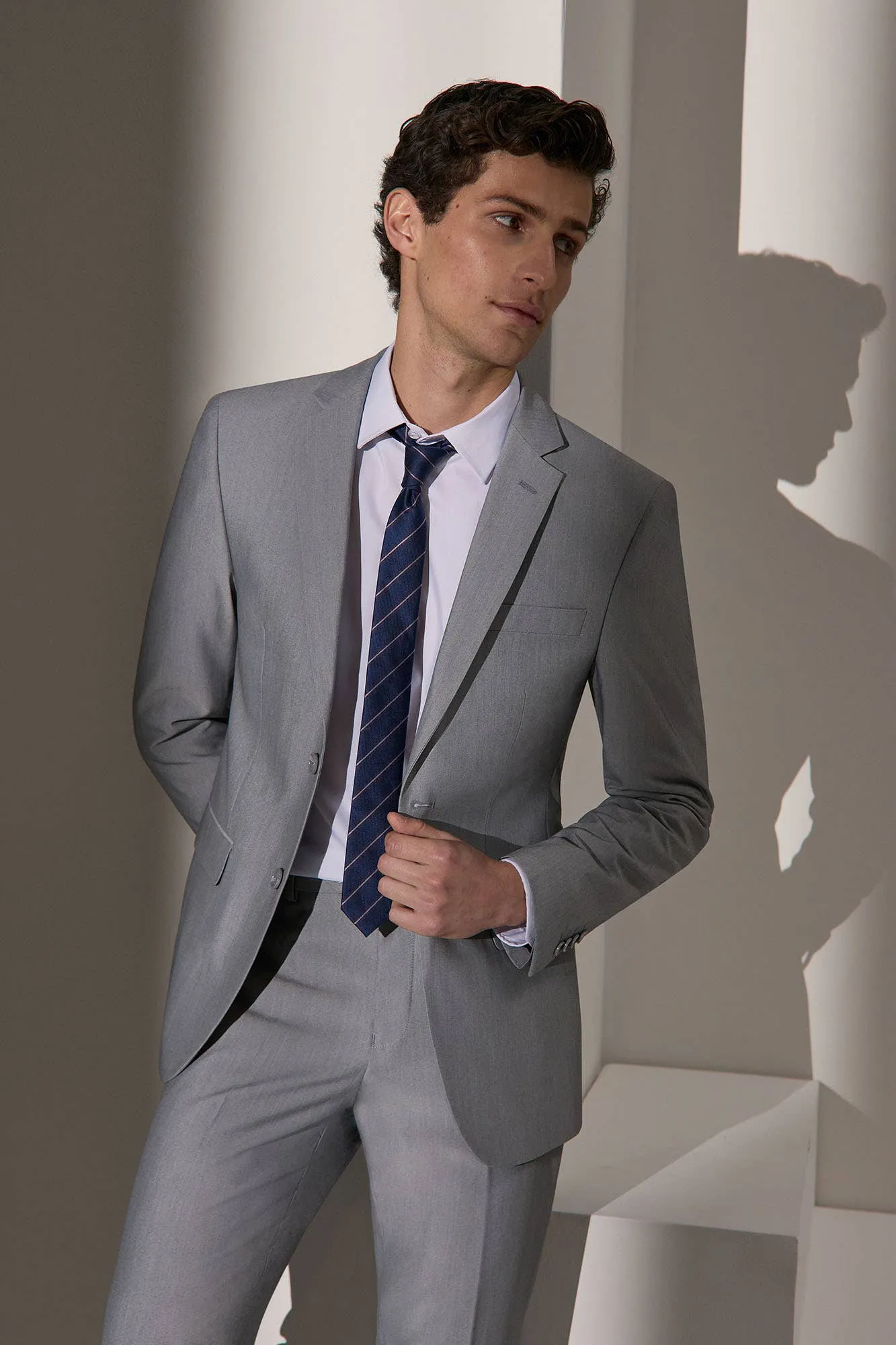 Formal 2 Pieces Mens Suit Flat Notch Lapel Tuxedos For Wedding (Blazer+Pants) sold by Mens Event Wear