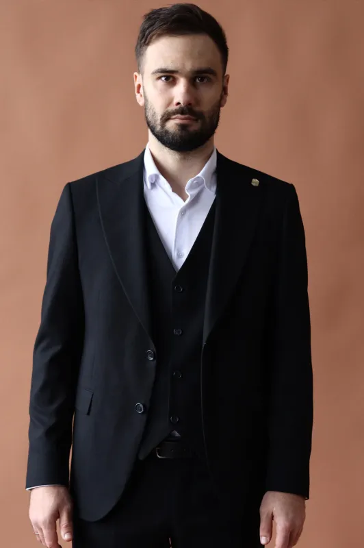 Fashion Men's 3 Pieces Flat Peak Lapel Tuxedos For Party (Blazer+vest+Pants) sold by Mens Event Wear