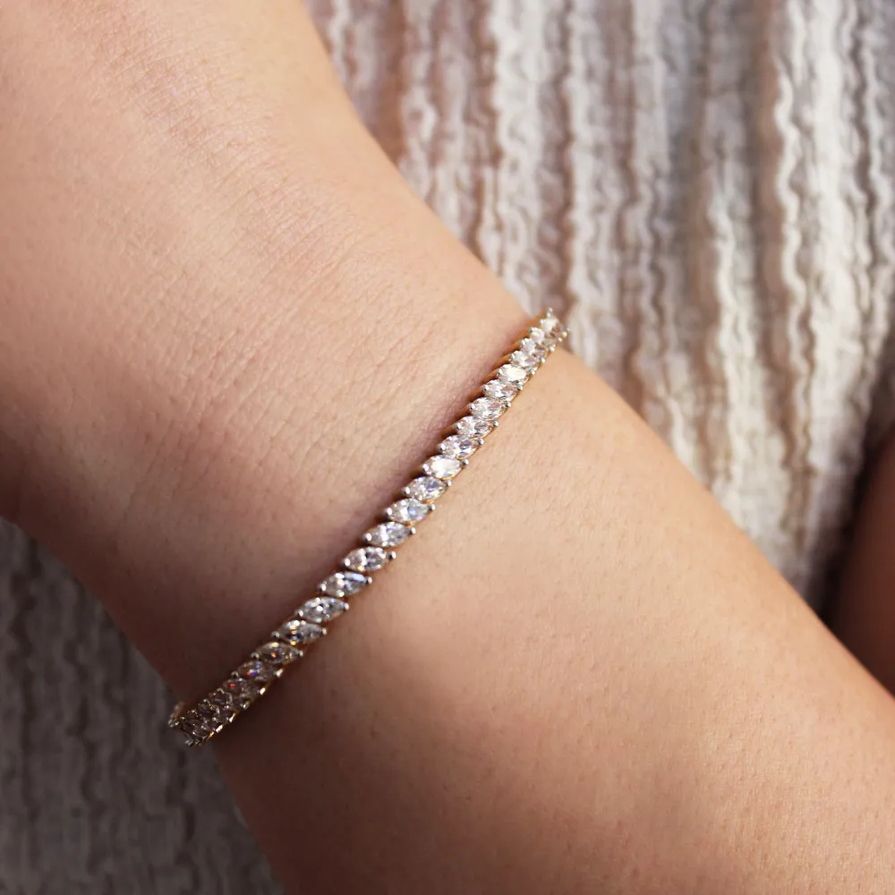 Eve's Vintage Leaf Bracelet sold by Tru Diamonds product image thumbnail 2