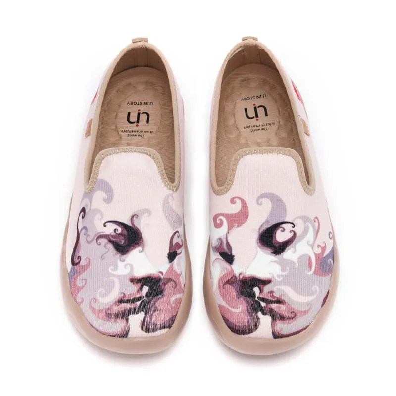 Kiss Me sold by UIN Footwear