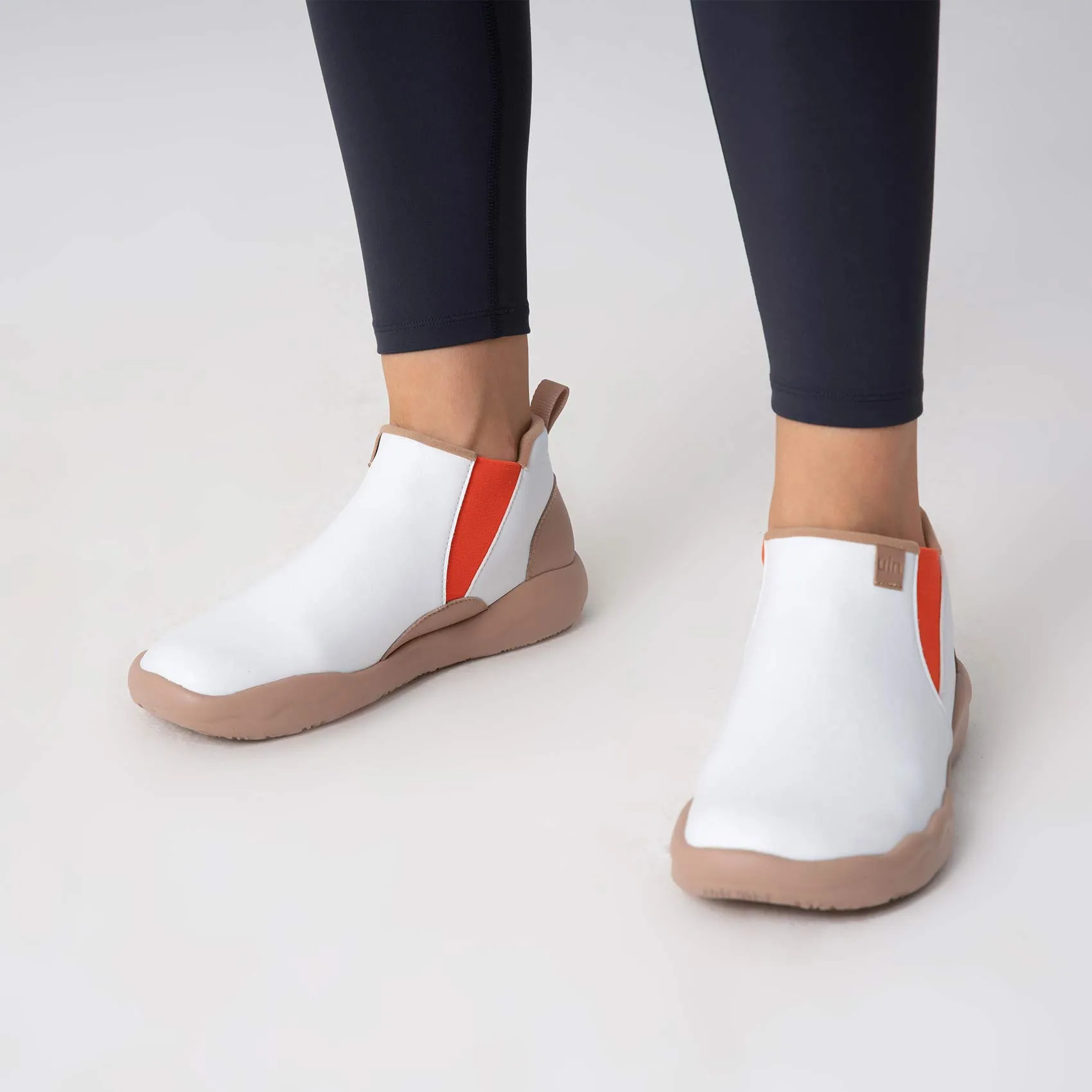 Bright White Granada Women sold by UIN Footwear product image thumbnail 3