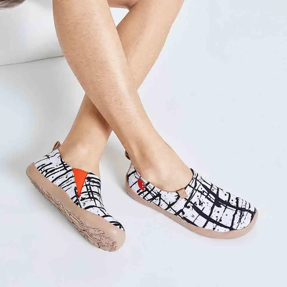 Old Track sold by UIN Footwear product image thumbnail 2