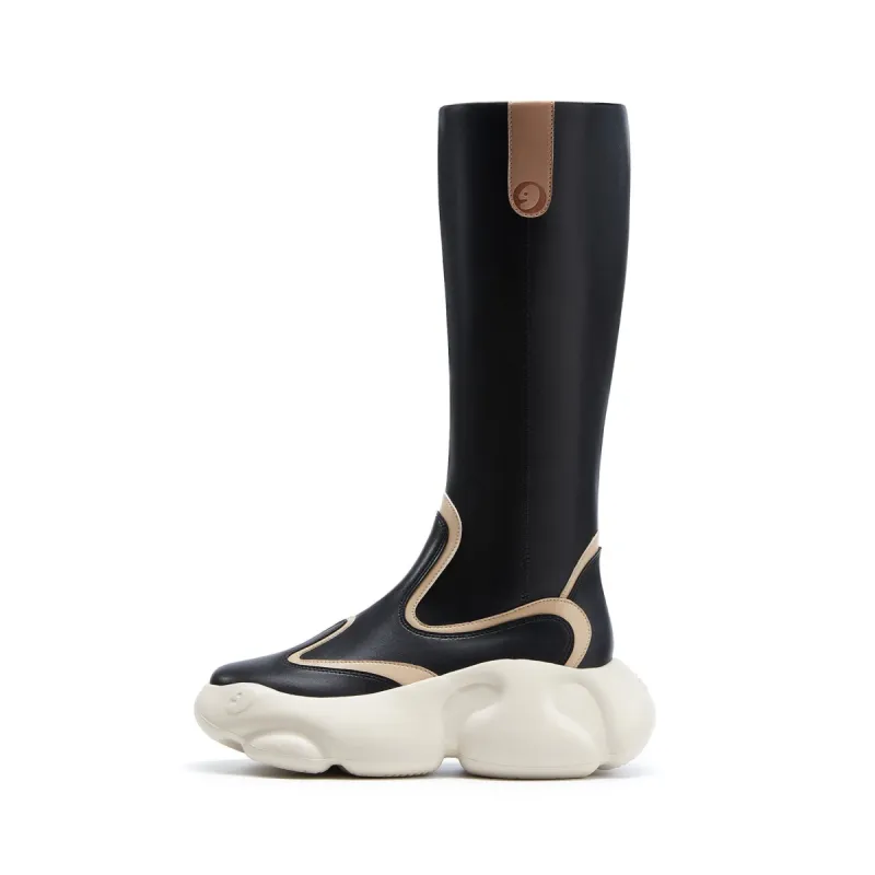 Straight Black Zarautz VI Women sold by UIN Footwear