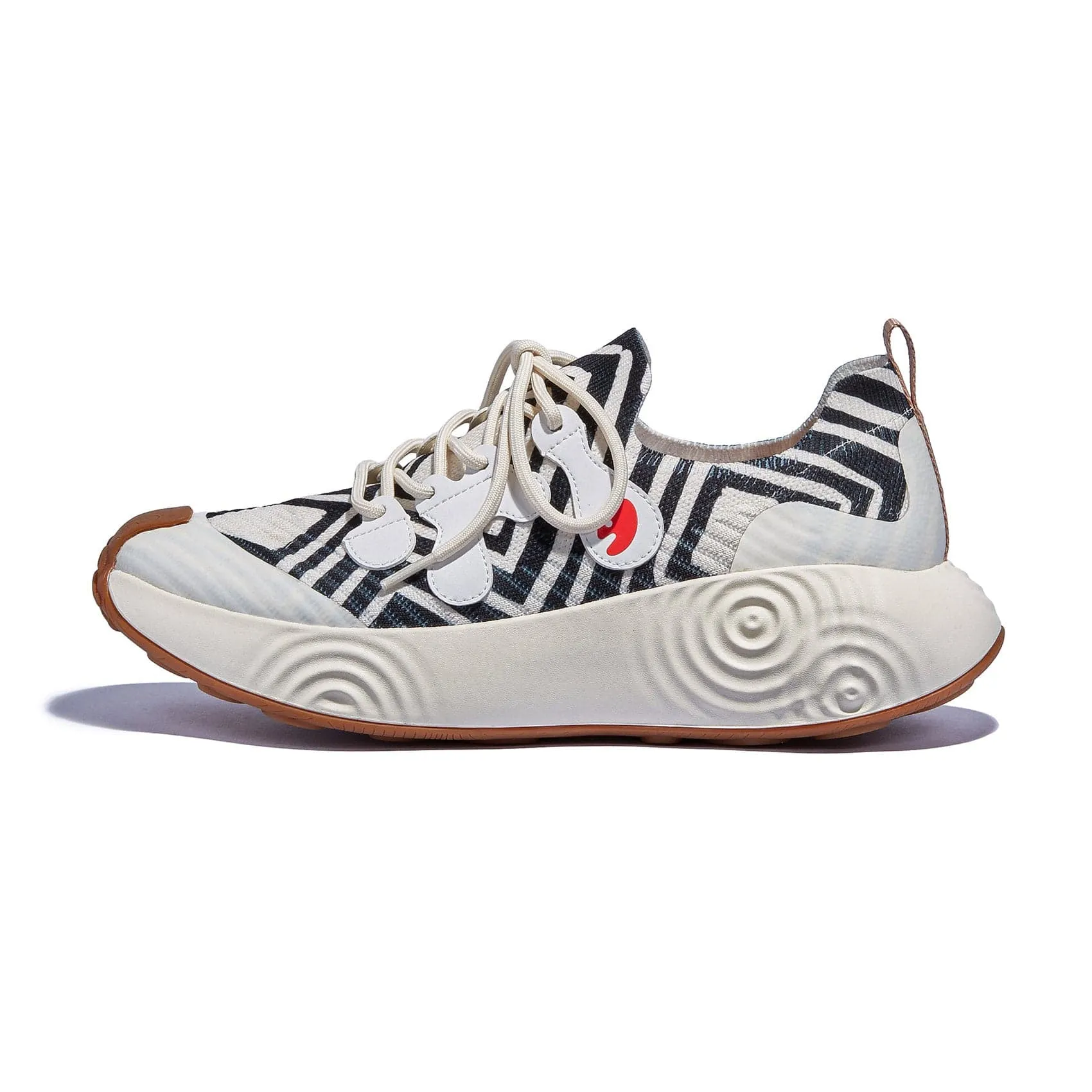 Classic Maze Brava I Men sold by UIN Footwear