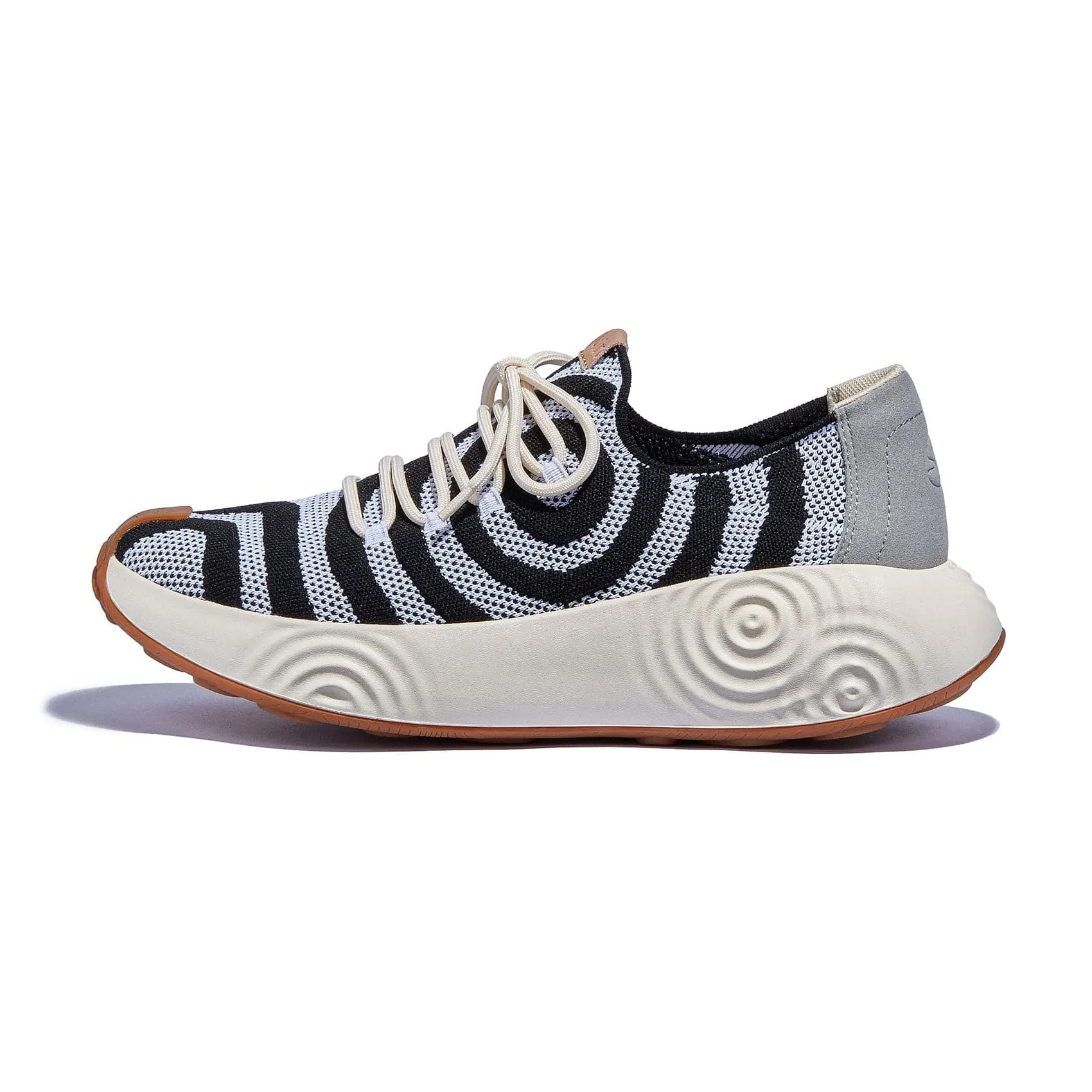 Galaxy Black Brava II Men sold by UIN Footwear