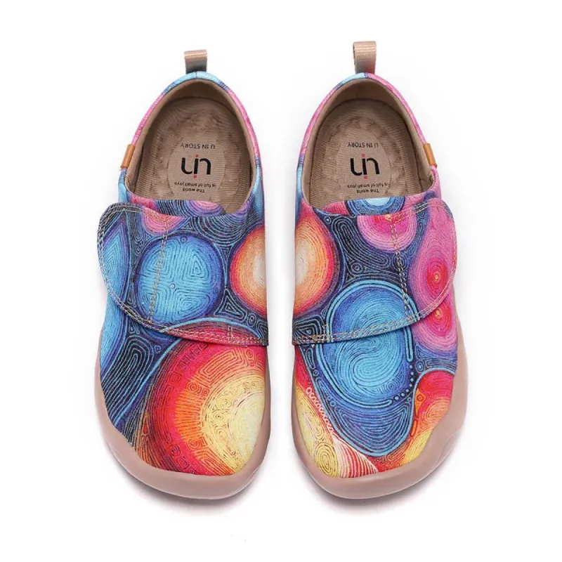 Daydream sold by UIN Footwear