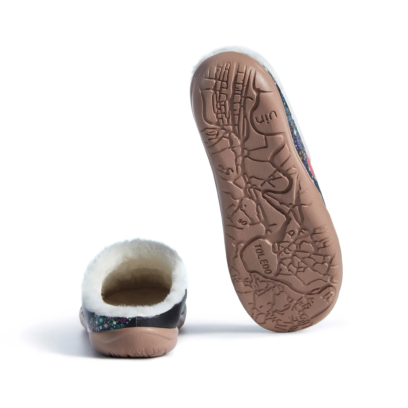 Pray for Goodness Malaga Women sold by UIN Footwear product image thumbnail 5