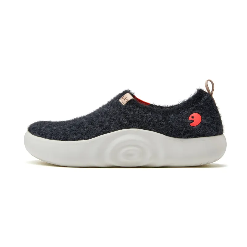 Bouncing Black 2 Toledo X Women sold by UIN Footwear